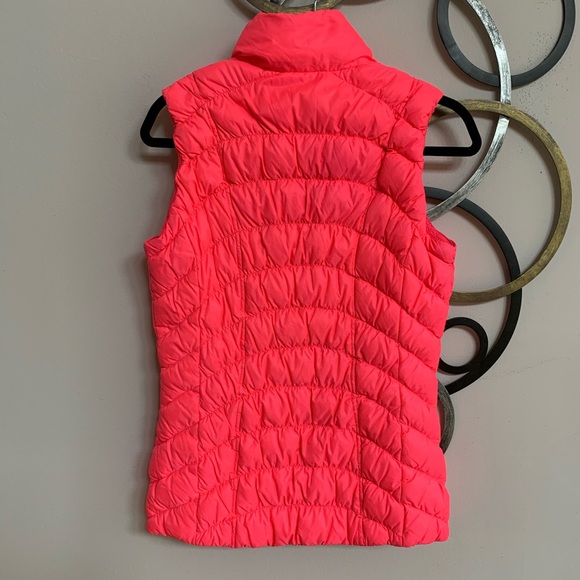 Athleta Downtime Vest - Picture 6 of 6